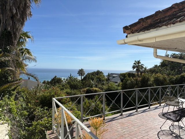 3 Bedroom Property for Sale in Camps Bay Western Cape
